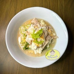 สุกี้น้ำ  หมู /  ไก่