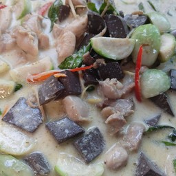 ขนมจีนแกงเขียวหวานไก่