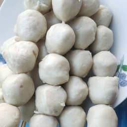 ลูกชิ้นหมู1ไม้