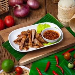 นมหมูย่าง