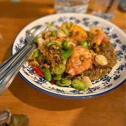 บ้านคุณย่าเมืองตรัง ร้านอาหารปักษ์ใต้ เค้กจำปาดะมะพร้าวอ่อน