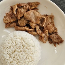 หมูทอดกระเทียม