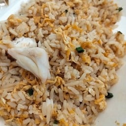 ข้าวผัดปูเมืองทอง 1 ต้นตำรับ โดยคุณ พิมพร ปตท. บรมราชชนนี 97