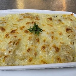 มักกะโรนีอบชีส (Baked Macarori and Cheese)
