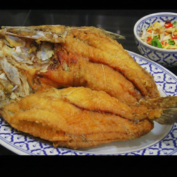 ปลากระพงทอดน้ำปลา 1 ตัว (ไซส์ใหญ่)