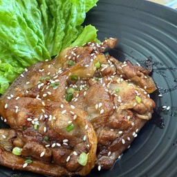 ข้าวหน้าหมูย่างเกาหลี
