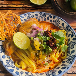 ข้าวซอยไก่