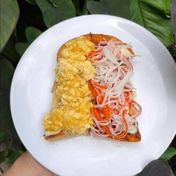 ปังอบหมูหยองพริกเผา ปูอัด