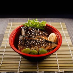 ข้าวปลาซาบะะย่างเทริยากิด้ง