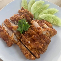 ข้าวมันไก่ “เก๋มันไก่”