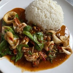 ร้านข้าวแม่นัน