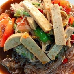 ตำเส้นเล็กไก่ยอ