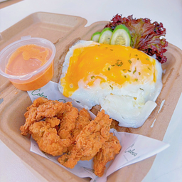 ข้าวหน้าไก่กรอบ