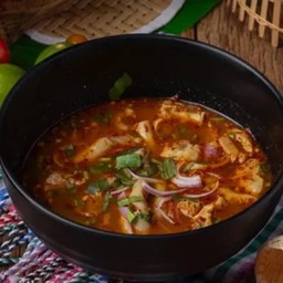 ต้มแซ่บเครื่องในเนื้อ