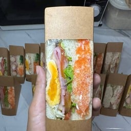 ไข่กุ้งปูอัด แฮมไข่ดาว ผัก