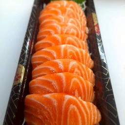 แซลมอนซาซิมิm(150g.)