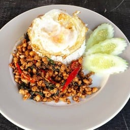 ข้าวกระเพราหมูสับ