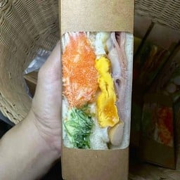 สาร่ายไข่กุ้ง แฮม กรอกไข่ดาว