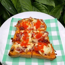 ปังอบชีสปูอัดไข่กุ้ง