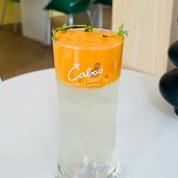 ชาไทยมะพร้าว (มะพร้าวน้ำหอม)