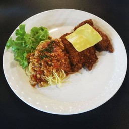 เซตจับคู่10 สเต็กไก่ซุปเปอร์และสปาเก็ตตี้ซอสไก่สับ