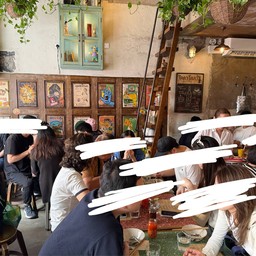 บรรยากาศในร้าน