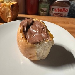 ปังก้อนนูเทล่า