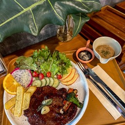 สเต๊กเนื้อริบอายโคขุน (Rip-Eye Steak)