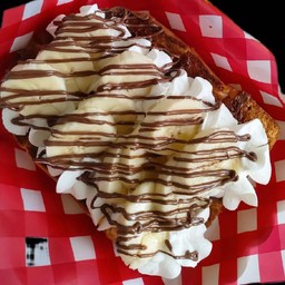 นูเทลล่า+วิปครีม+กล้วย