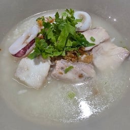 เก่งกาจ ข้าวต้มปลา กะเพาะปลา นายเก่ง