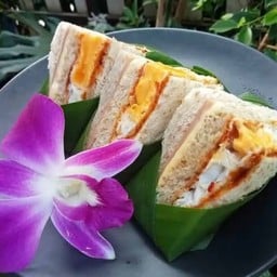 ไข่แฮมชีสพริกเผา กล่องใสเล็ก