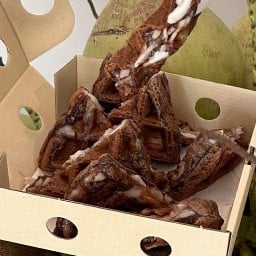 BaanPraTu Som Coconut&Coffee ซอยพหลโยธิน18