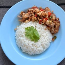 ตามสั่ง ขนมจีนน้ำยา ลูกชิ้นทอด ยำเสียบไม้ ปั้มบางจาก