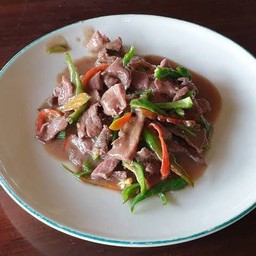 เก้งน้ำมันหอย