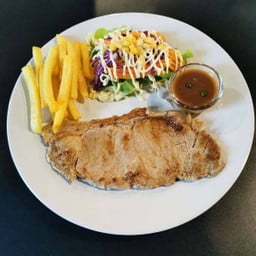 สเต็กเนื้อเซอร์ลอยน์ Sirloin Beef Steak