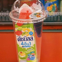 CHA & CHILL ชาแอนด์ชิลล์(ตลาดบ้านไม้สัก)