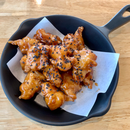 ชิกเก้น ไบท์คลุกซอสบาร์บีคิว (Chicken Bite Mixed Barbeque Sauce)-D