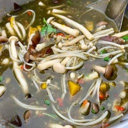 แกงเห็ดรวม