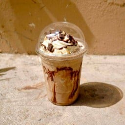 ไรส์&ชายน์ คอฟฟี่ช็อป กาญจนวนิช