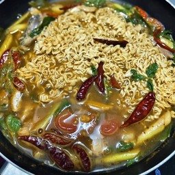 ควิก รสต้มโคล้ง