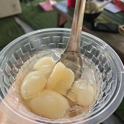 เงาะกระป๋องเย็นๆชื่นใจ