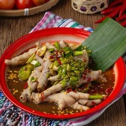 นัวเหลาตีนไก่