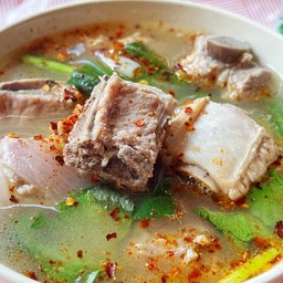 ส้มตำลุงเชียร