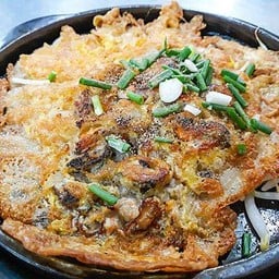 ผัดไทย หอยทอด เทศบาล8 ไร่ขิง