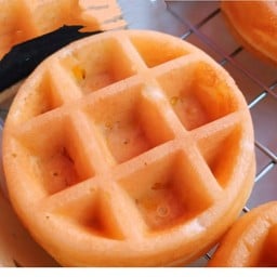 วาฟเฟิลมินิ ลูกเกด 1 ชิ้น