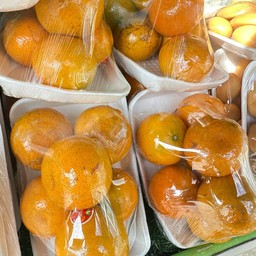 ลุงหนวดผลไม้สาขา2