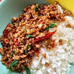 ข้าวกะเพรา หมูสับ