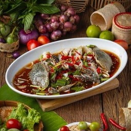 ยำปูม้า น้ำปลาร้า