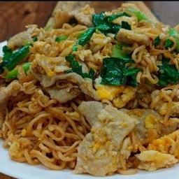 ข้าวกล่อง (อาทิตยา)