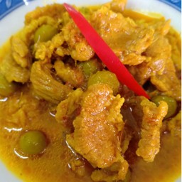 ข้าวพะแนงหมู+หมูหวาน+เป๊ปซี่ 340 มล